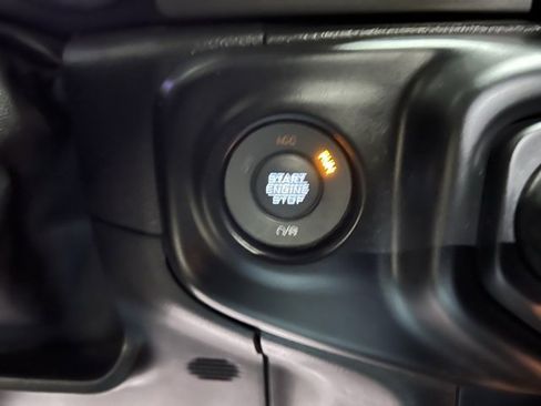 Used 2020 Jeep Wrangler Unlimited Sport image 34