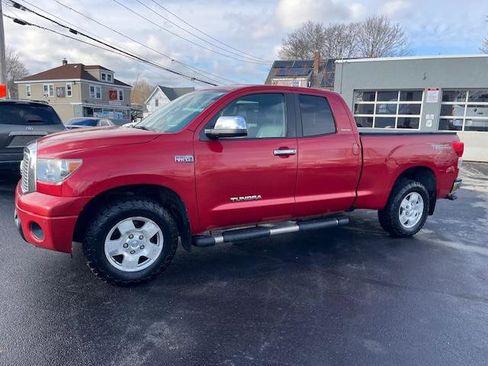 Used 2011 Toyota Tundra Limited w/ Memory Pkg image 4