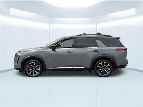 New 2026 Nissan Pathfinder Platinum w/ Cargo Package FWD image 15