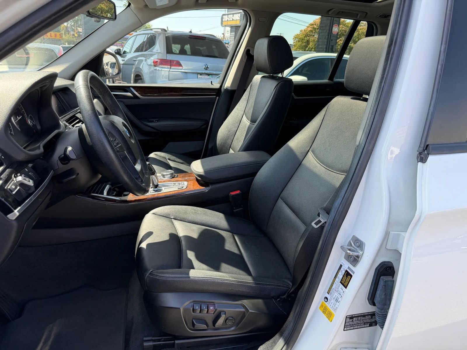 Used 2017 BMW X3 sDrive28i RWD image 29