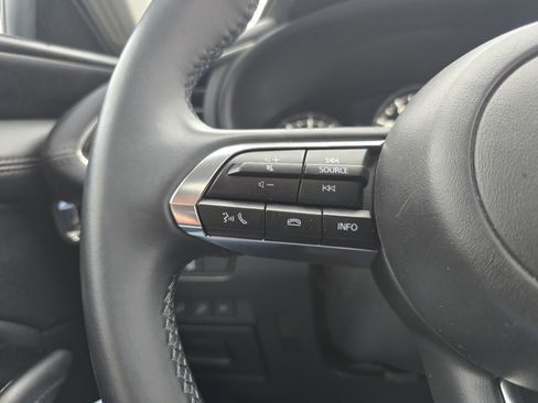 Used 2025 MAZDA MAZDA3 s image 19