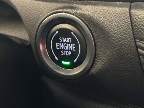 Used 2021 Buick Encore GX Select w/ Sport Touring Package AWD/4WD image 46