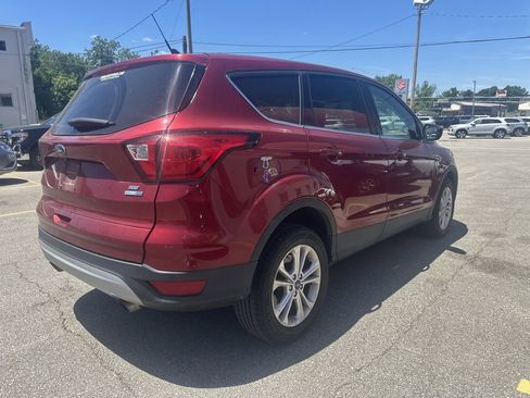 Used 2019 Ford Escape SE AWD/4WD image 5