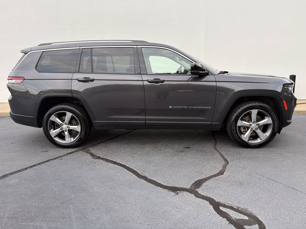 Used 2022 Jeep Grand Cherokee L Limited AWD/4WD image 7