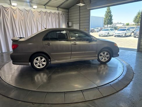 Used 2005 Toyota Corolla S FWD image 4