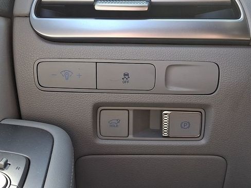 Used 2025 Hyundai Palisade SEL FWD image 26