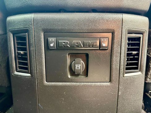 Used 2018 RAM 3500 Laramie AWD/4WD image 39