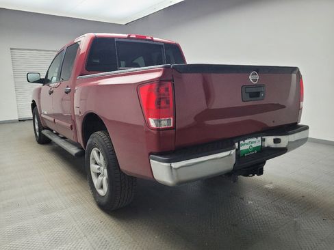 Used 2014 Nissan Titan SV image 5