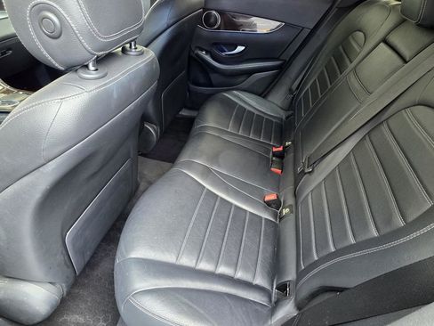 Used 2020 Mercedes-Benz GLC 300 4MATIC image 9