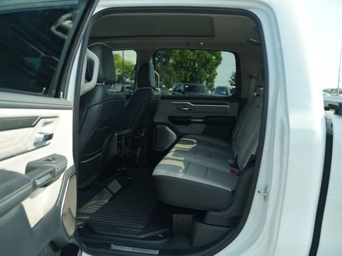 Used 2024 RAM 1500 Limited AWD/4WD image 15