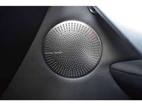 Used 2020 Kia Stinger GT-Line w/ Sun & Sound Package image 33