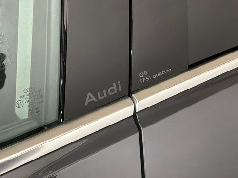 Certified 2025 Audi Q5 Premium Plus w/ Premium Plus image 27