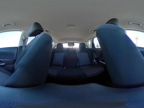Used 2025 Kia Soul LX w/ LX Technology Package FWD image 40