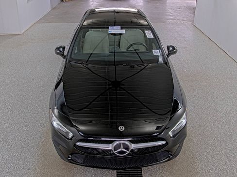 Used 2022 Mercedes-Benz A 220 image 4
