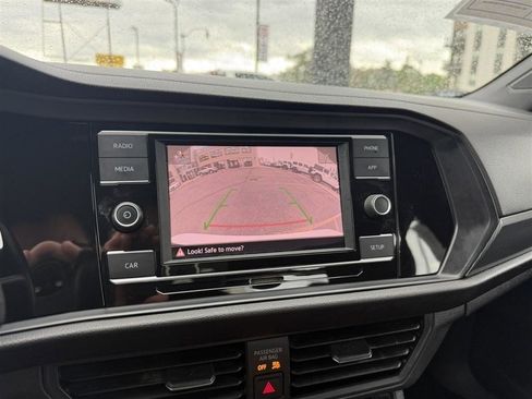 Used 2019 Volkswagen Jetta GLI FWD image 28
