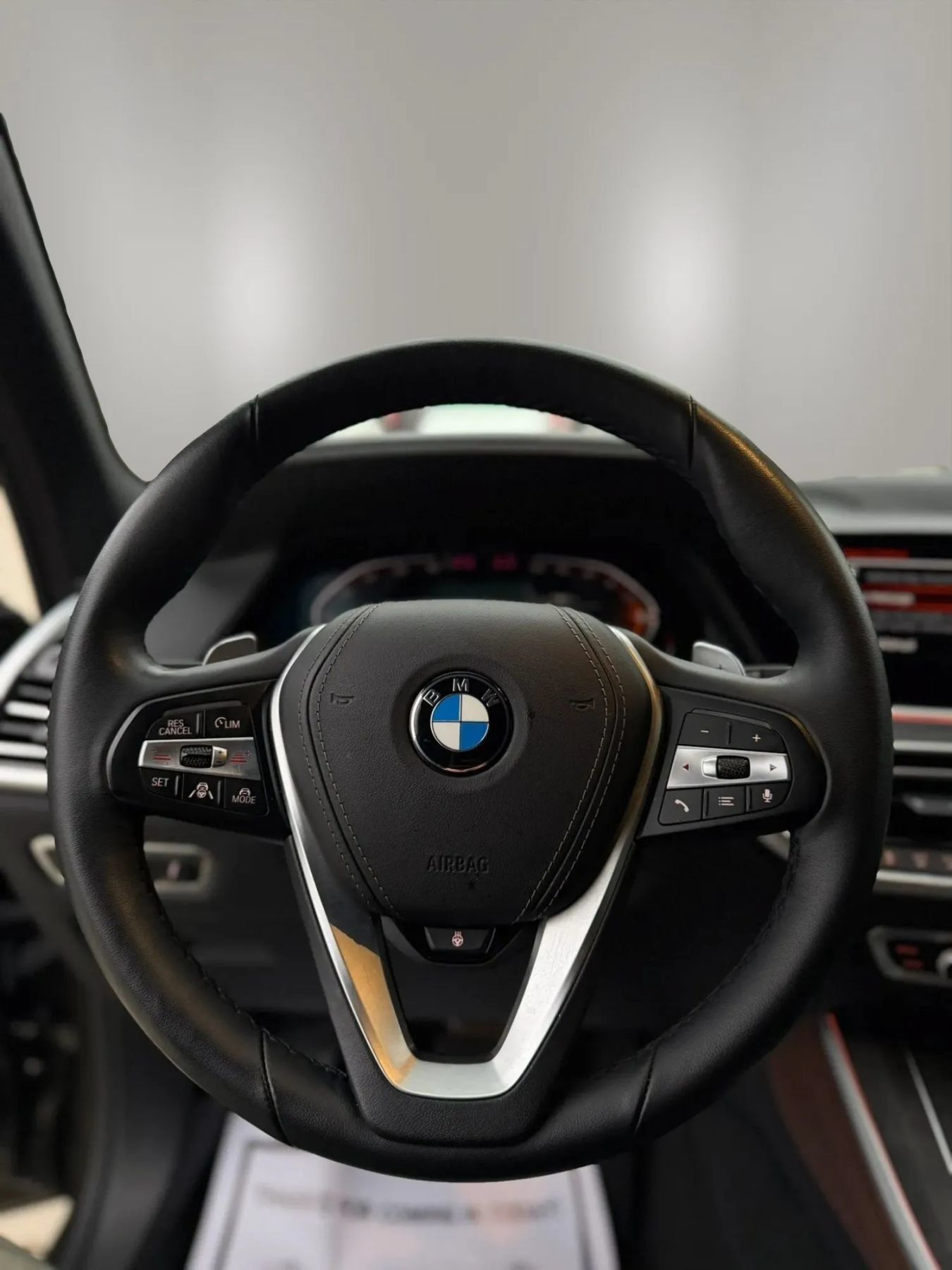 Used 2022 BMW X5 xDrive40i AWD/4WD image 22