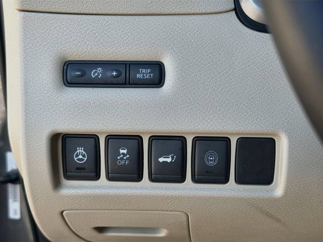 Used 2020 Nissan Murano Platinum w/ Cargo Package FWD image 35