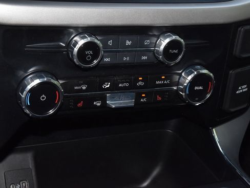 Used 2023 Ford F150 XLT w/ Equipment Group 302A High RWD image 29