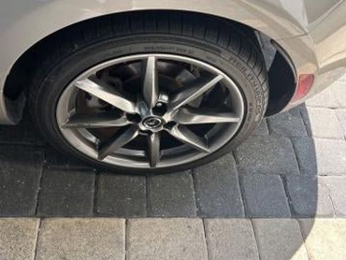 Used 2023 MAZDA MX-5 Miata Grand Touring image 5