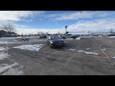 Certified 2017 Buick LaCrosse Preferred FWD image 28