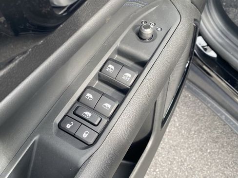 New 2026 Jeep Compass Limited image 13