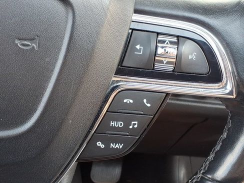 Used 2019 Lincoln Navigator Reserve AWD/4WD image 29