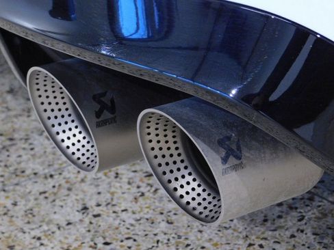 Used 2025 Volkswagen Golf R image 89