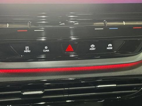Certified 2023 Volkswagen ID.4 Pro image 26