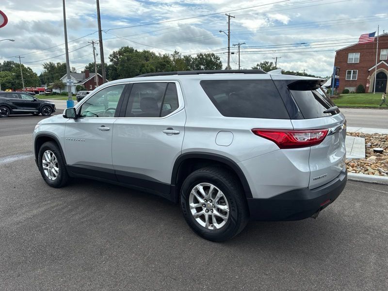 Used 2019 Chevrolet Traverse LT FWD image 3