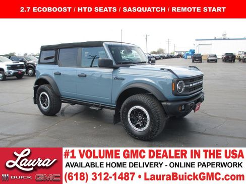 Used 2022 Ford Bronco Black Diamond w/ Sasquatch Package image 1