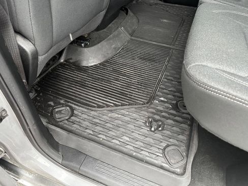 Used 2020 RAM 1500 Big Horn image 21