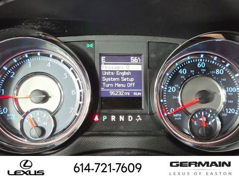 Used 2016 Chrysler Town & Country Touring w/ Driver Convenience Group FWD image 26