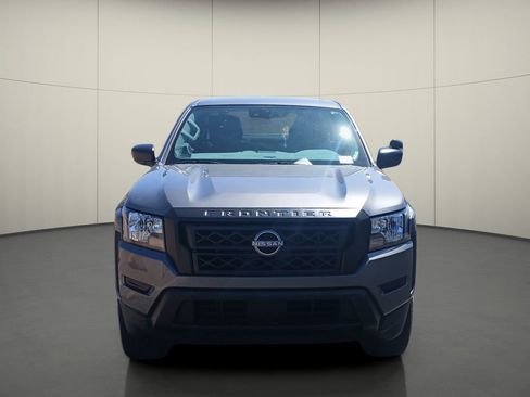 Used 2022 Nissan Frontier S w/ Technology Package RWD image 2