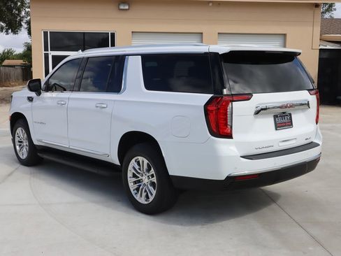 Used 2021 GMC Yukon XL SLT image 6
