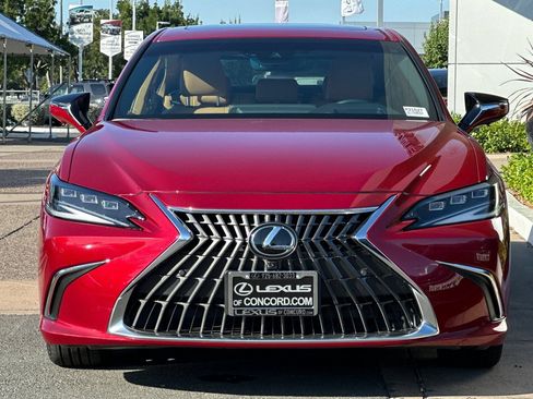 Certified 2025 Lexus ES 300h w/ Accessory Package (Z1) FWD image 6