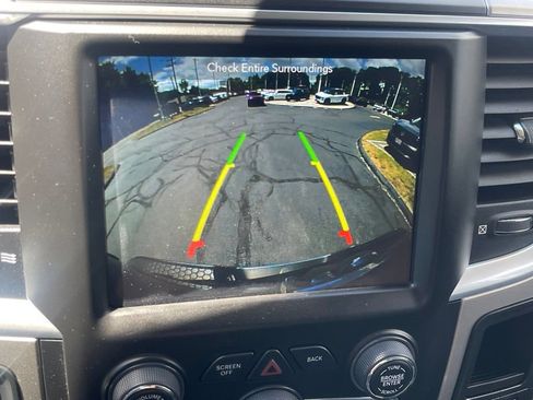 Used 2019 RAM 1500 Big Horn AWD/4WD image 14