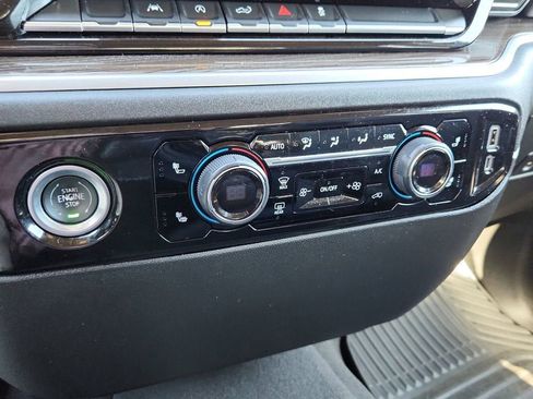 Used 2023 Chevrolet Silverado 1500 LT image 27