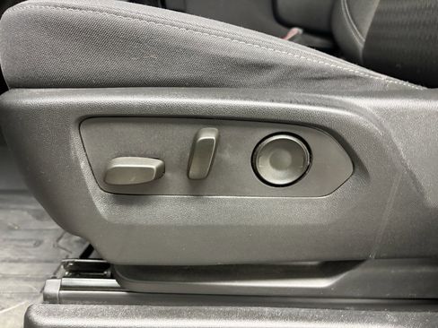 Used 2024 GMC Yukon XL SLE w/ Max Trailering Package image 14