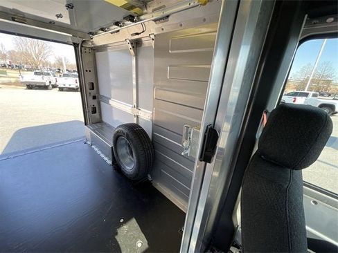 New 2025 Chevrolet Brightdrop 400 image 26