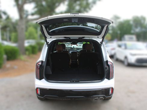 Certified 2025 Kia Telluride SX Prestige X-Pro AWD/4WD image 11