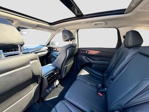 Used 2022 Acura MDX FWD w/ Technology Package image 24