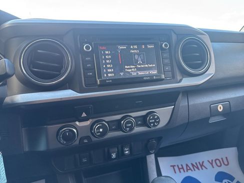 Used 2019 Toyota Tacoma SR image 24