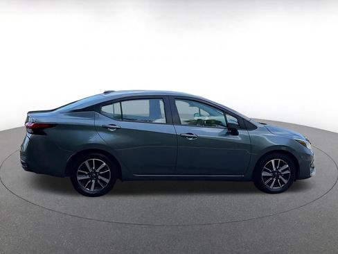 Used 2025 Nissan Versa SV FWD image 13