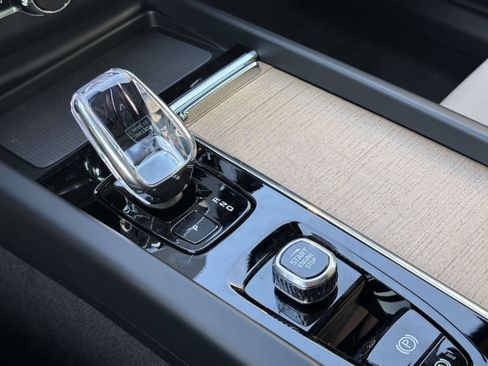 New 2026 Volvo XC60 B5 Plus w/ Climate Package AWD/4WD image 16