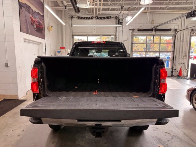Used 2015 GMC Sierra 2500 SLT w/ Driver Alert Package AWD/4WD image 23