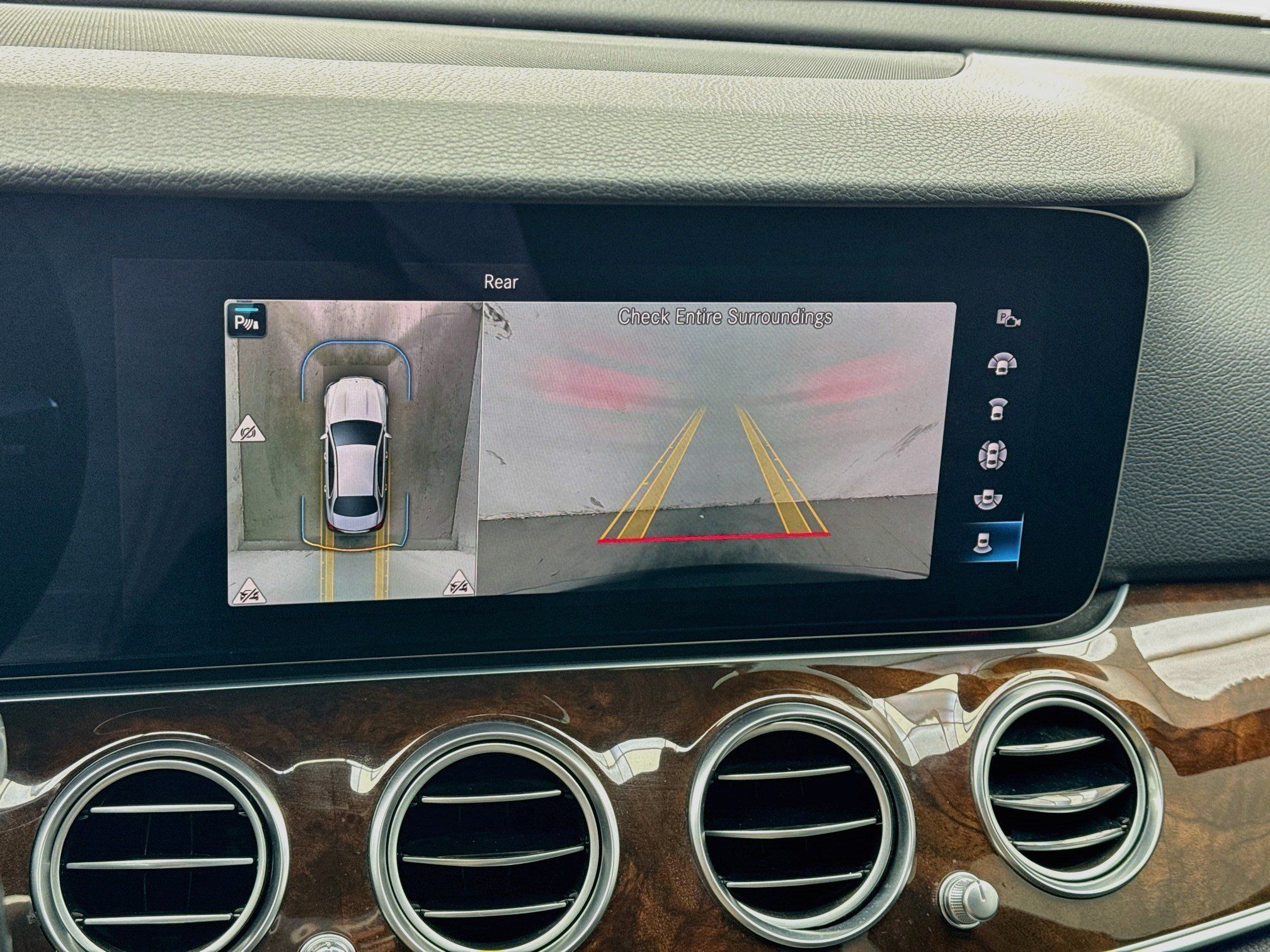 Used 2021 Mercedes-Benz E 350 Sedan image 10