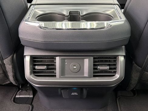 Used 2026 Ford F150 Lariat AWD/4WD image 37