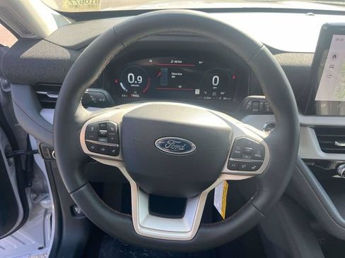 New 2026 Ford Explorer Active w/ Active Comfort Package RWD image 15
