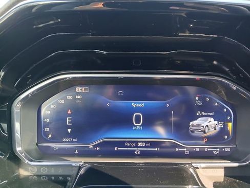 Used 2024 Chevrolet Silverado 1500 High Country w/ High Country Premium Package image 20