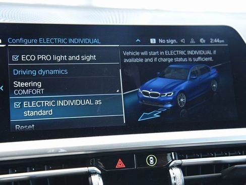 Used 2021 BMW 330e xDrive 330e xDrive w/ Premium Package image 45